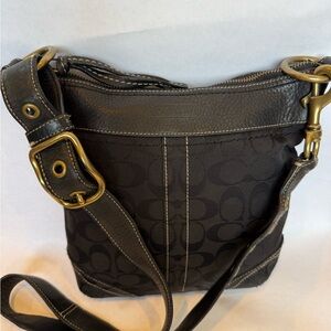 Vintage COACH signature black leather canvas crossbody bag y2k gold hardware